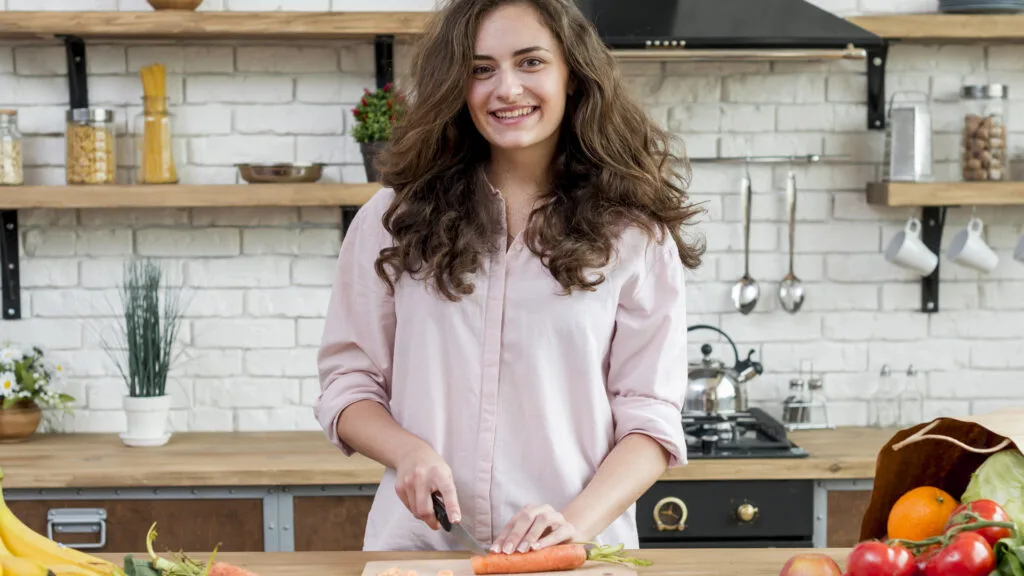 Direct Preventive Care Managing Diet with Ozempic and Wegovy for Weight Loss  content image